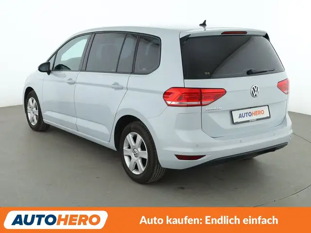 Volkswagen Touran view 4