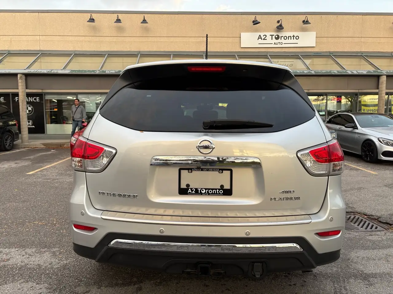 Nissan Pathfinder photo Nissan Pathfinder