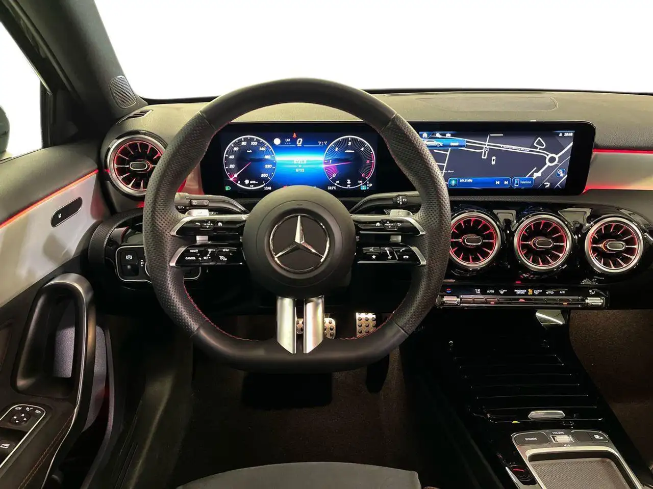 Mercedes-Benz A-Class 2026 — фото 11