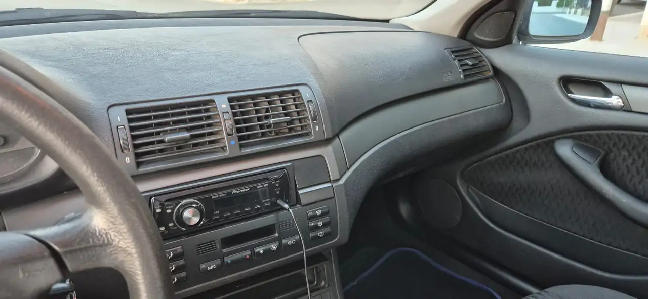 BMW 320 Serie 3 E46 Berlina 320d, foto 9