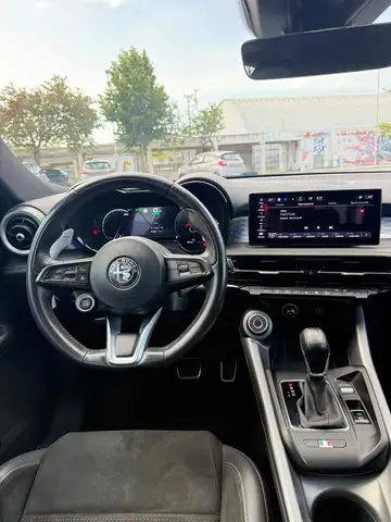Alfa Romeo Tonale view 11