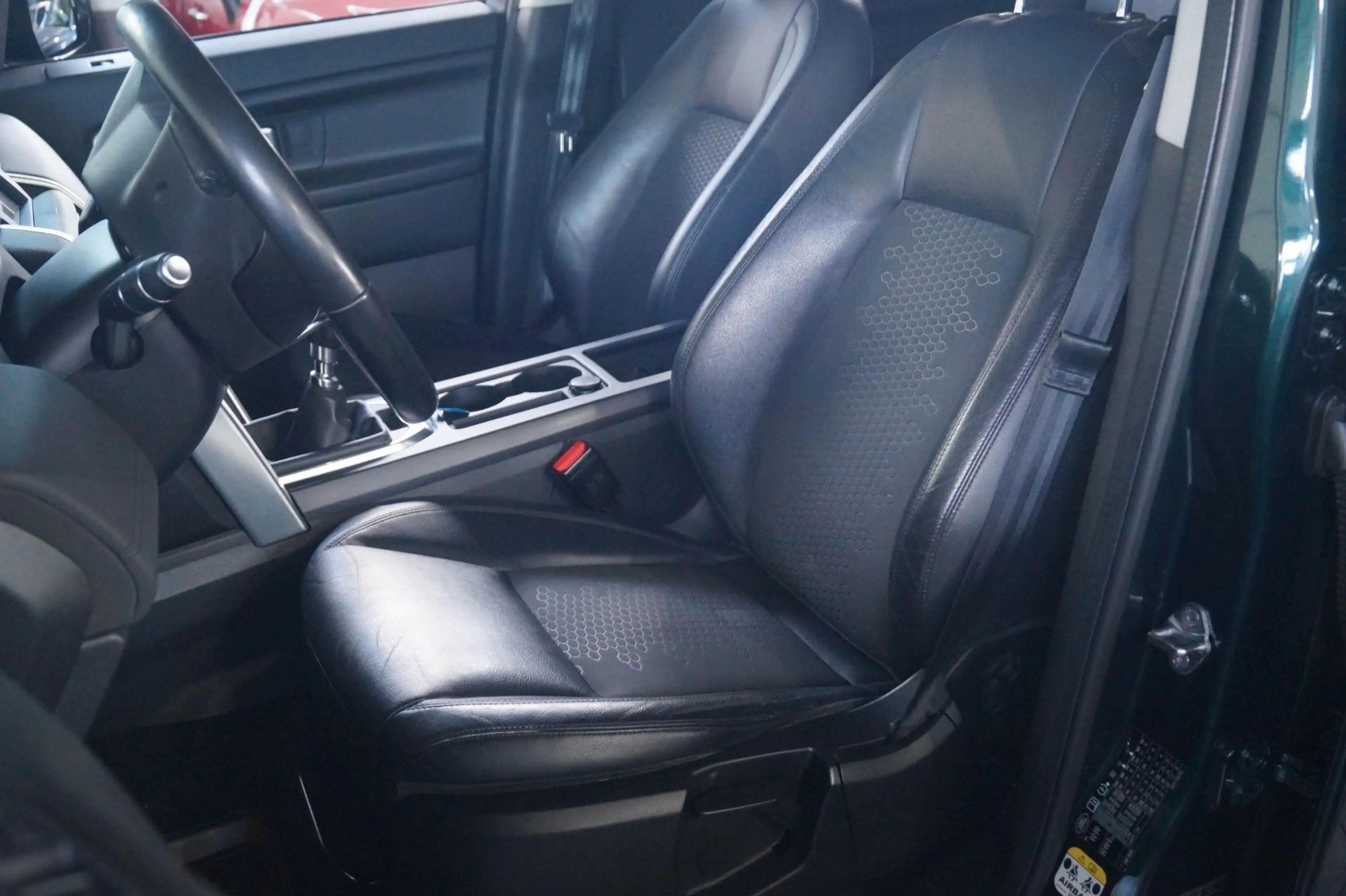 Land Rover Discovery 2.0 Sport SE AWD*Kamera*PDC*SH*T.Leder — photo 10
