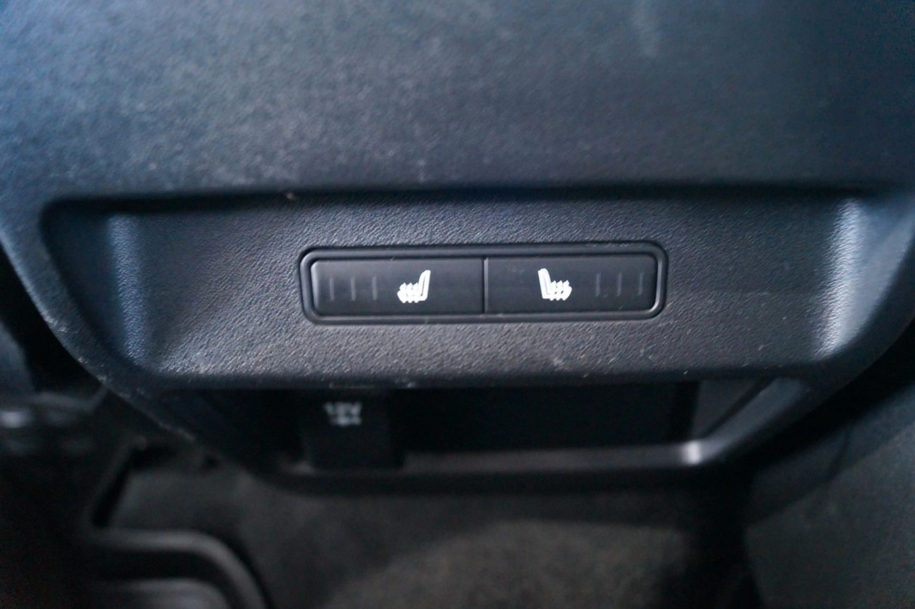 Land Rover Discovery 2.0 Sport SE AWD*Kamera*PDC*SH*T.Leder — photo 15