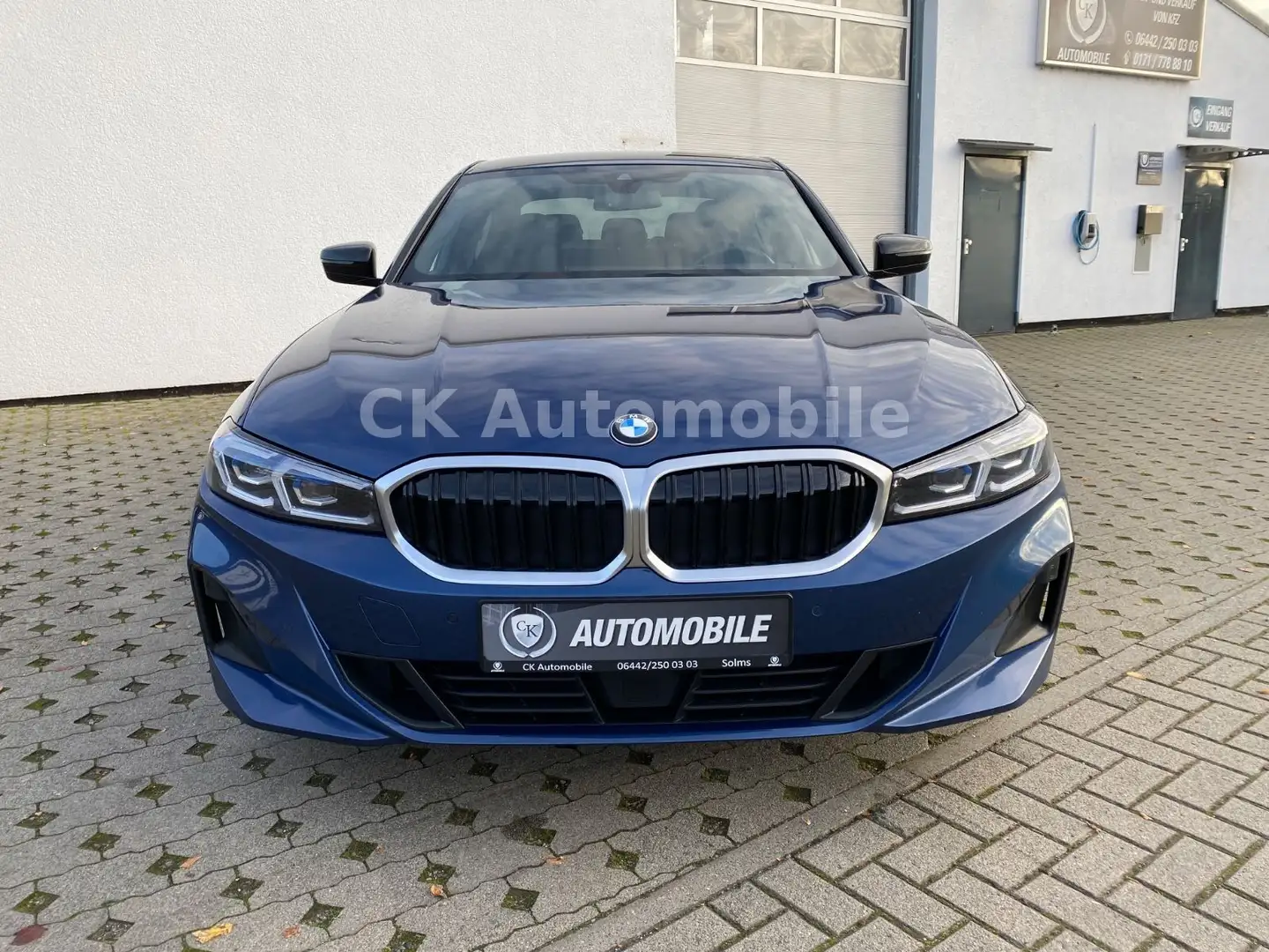 BMW 320 d Lim. Facelift/Navi/Head-Up/LED/ACC/Kamera Blau - 2