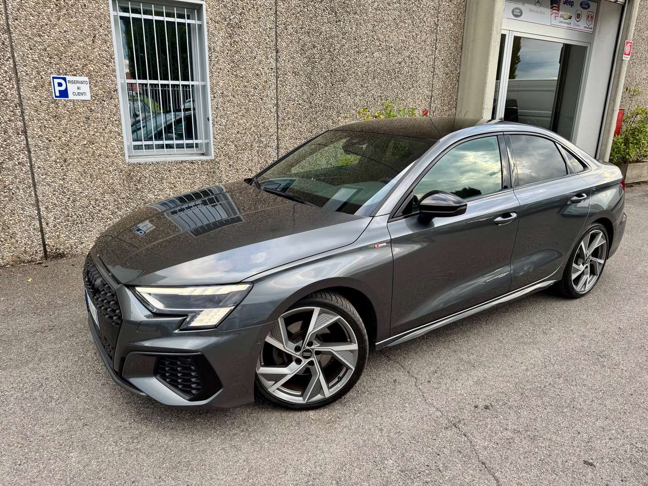 Audi A3 40 2.0 tfsi S line edition quattro s-tronic "RECARO"MATRIX"FULL!"