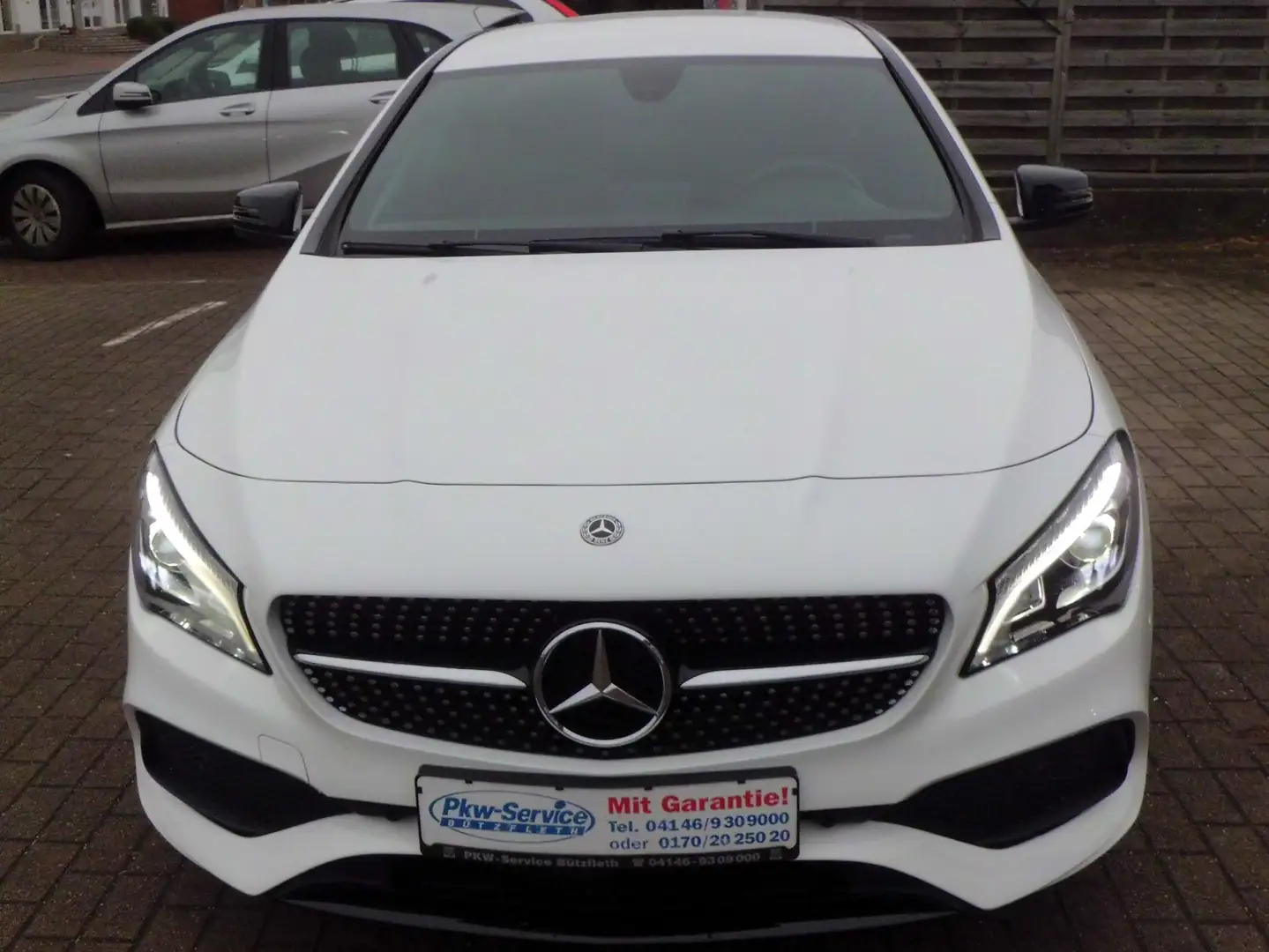 Mercedes-Benz CLA 200 CLA 200 (117.943) Weiß - 2