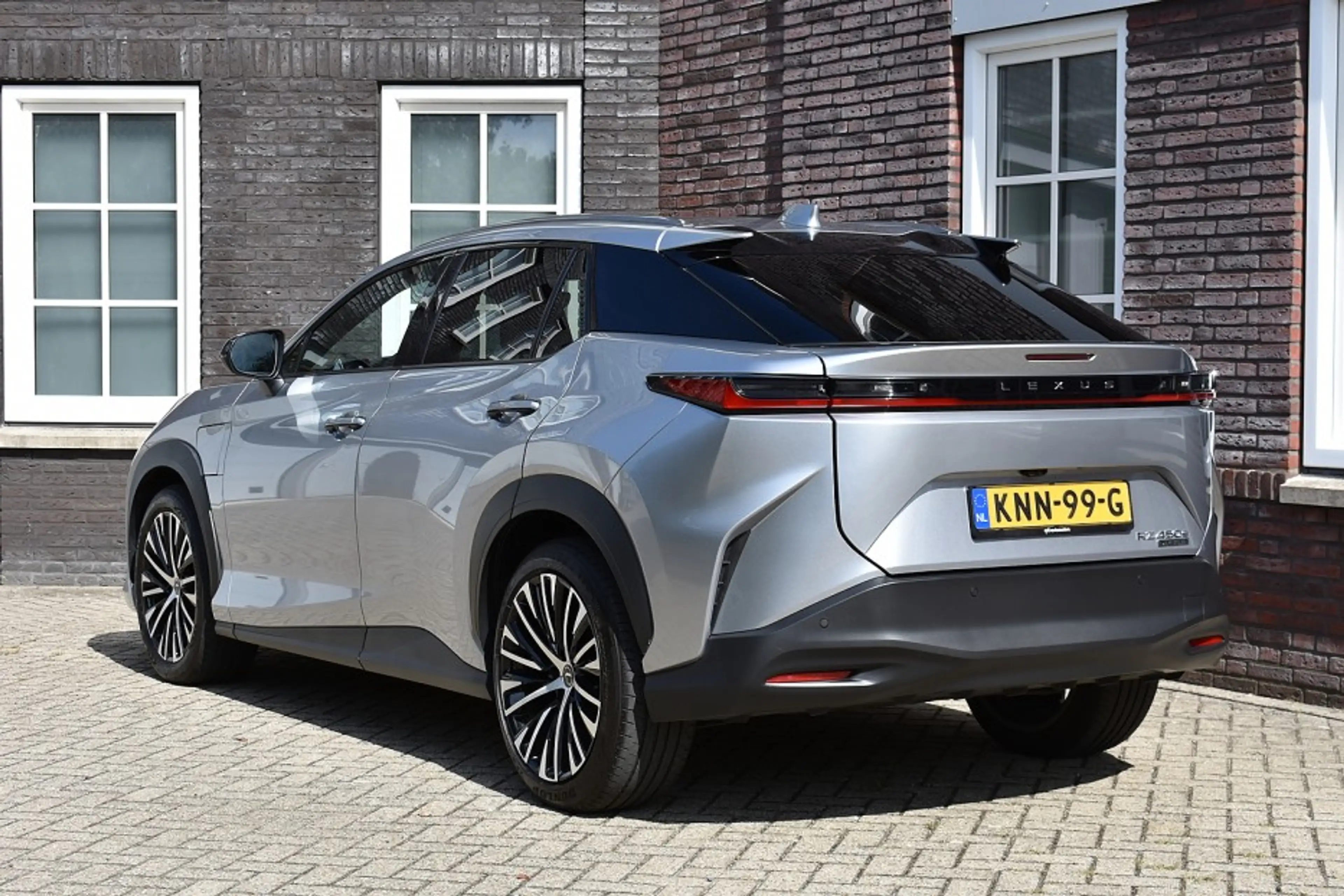 Lexus RZ 450e Executive Line 71 kWh/98%SOH/Leer/Massage sto — photo 7