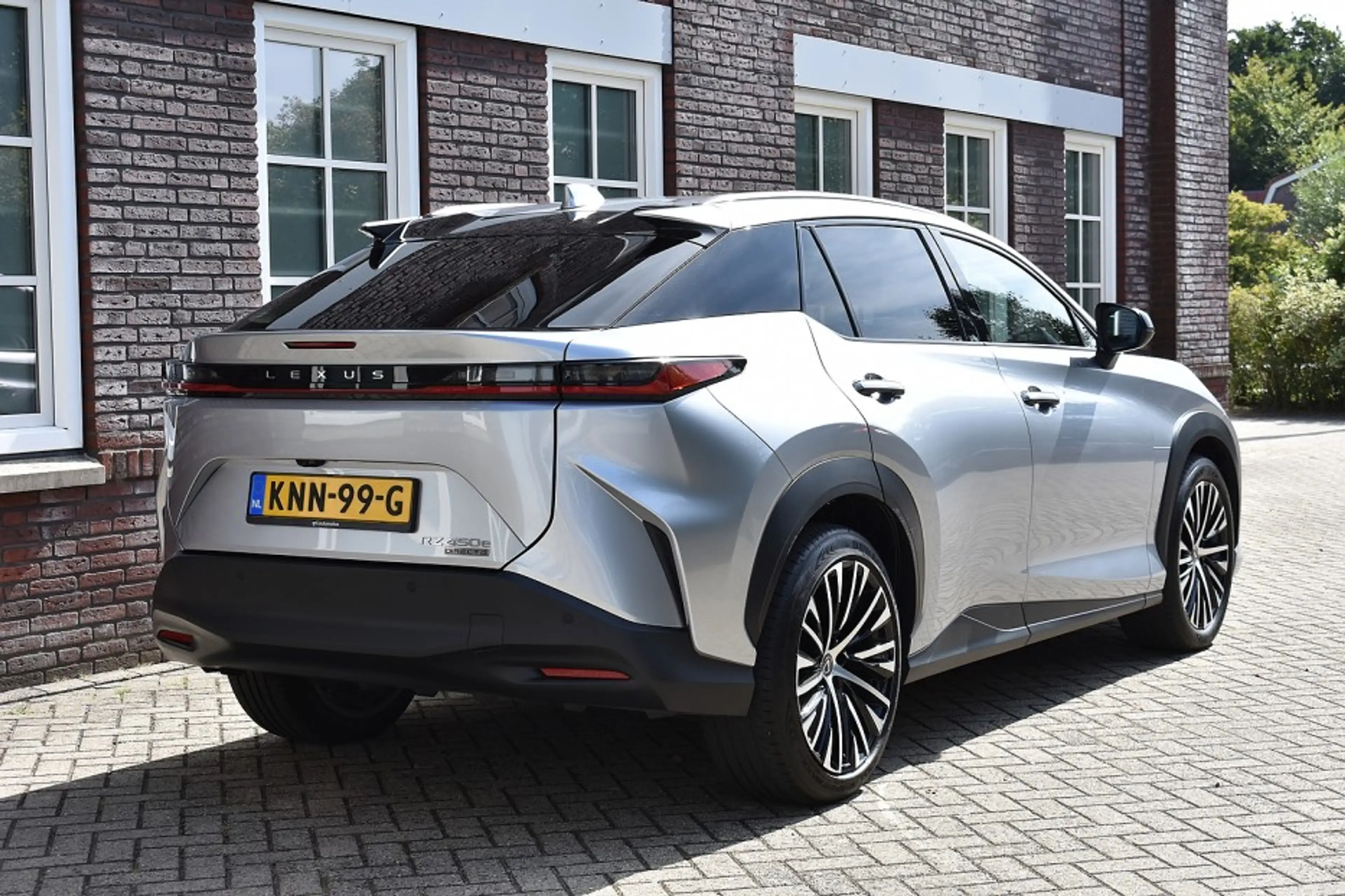 Lexus RZ 450e Executive Line 71 kWh/98%SOH/Leer/Massage sto — photo 6