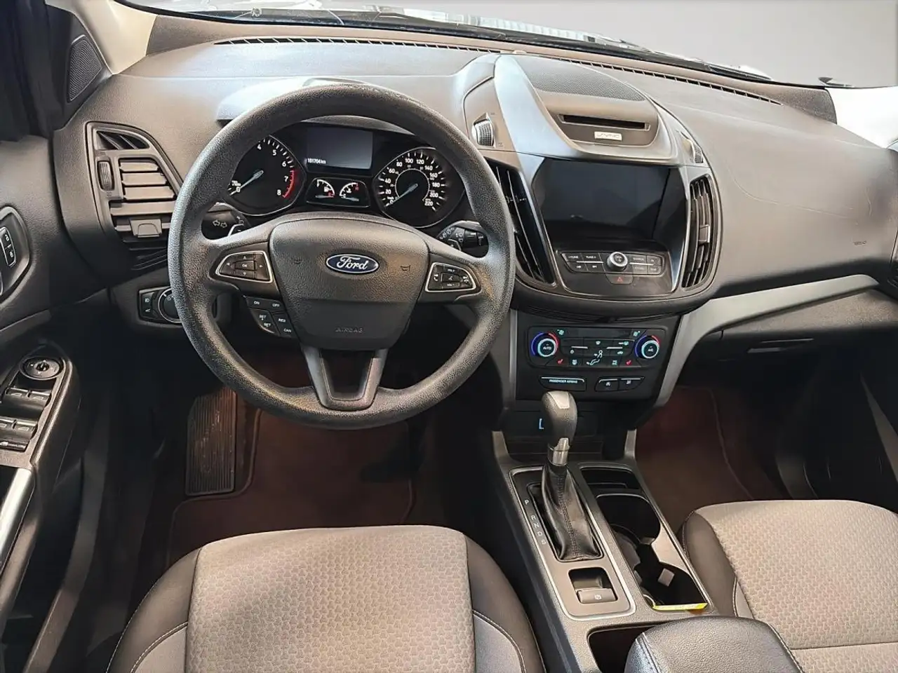 Ford Escape снимка Ford Escape