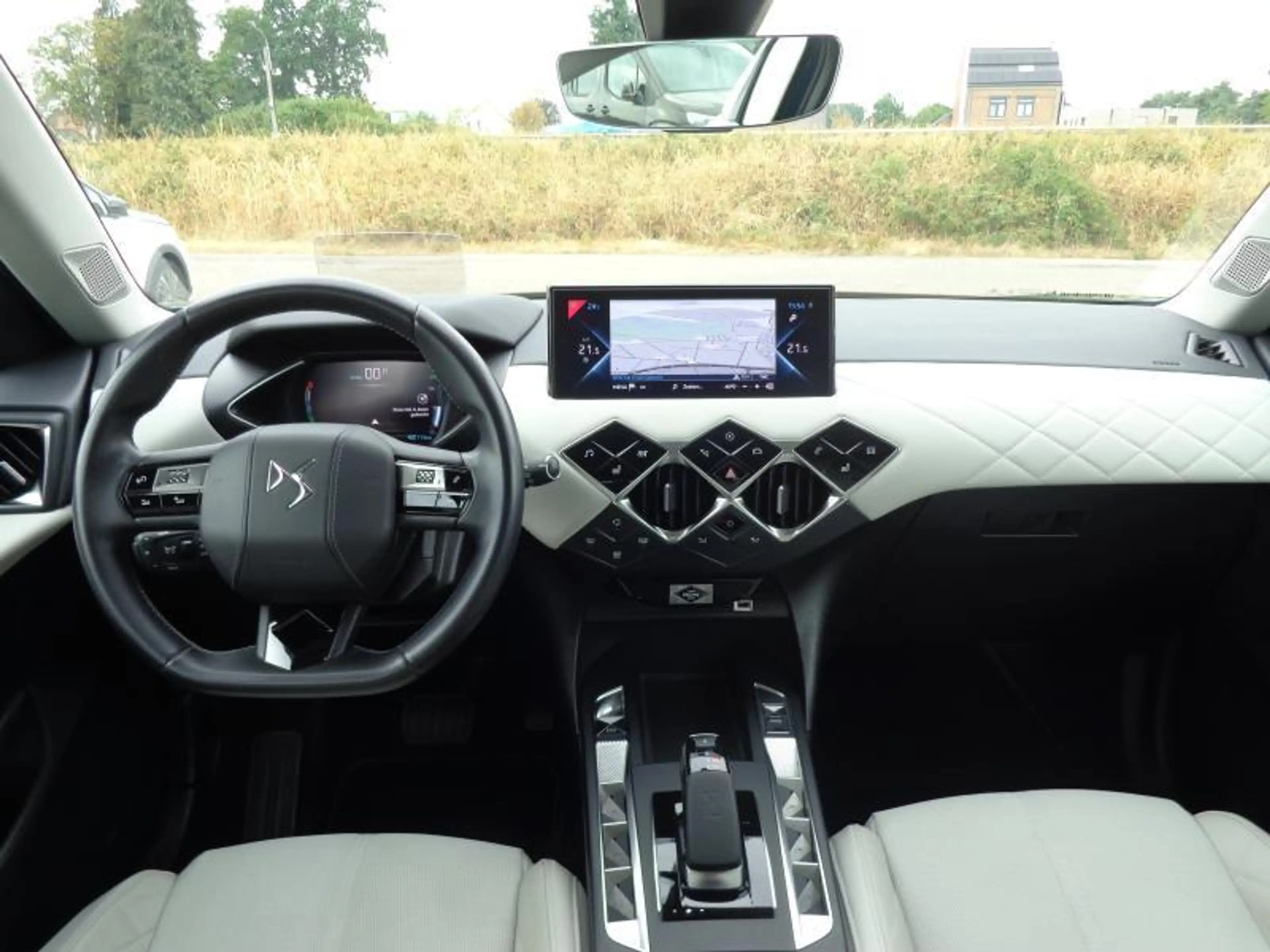 DS Automobiles DS 3 Crossback E-Tense Grand Chic ! — photo 9