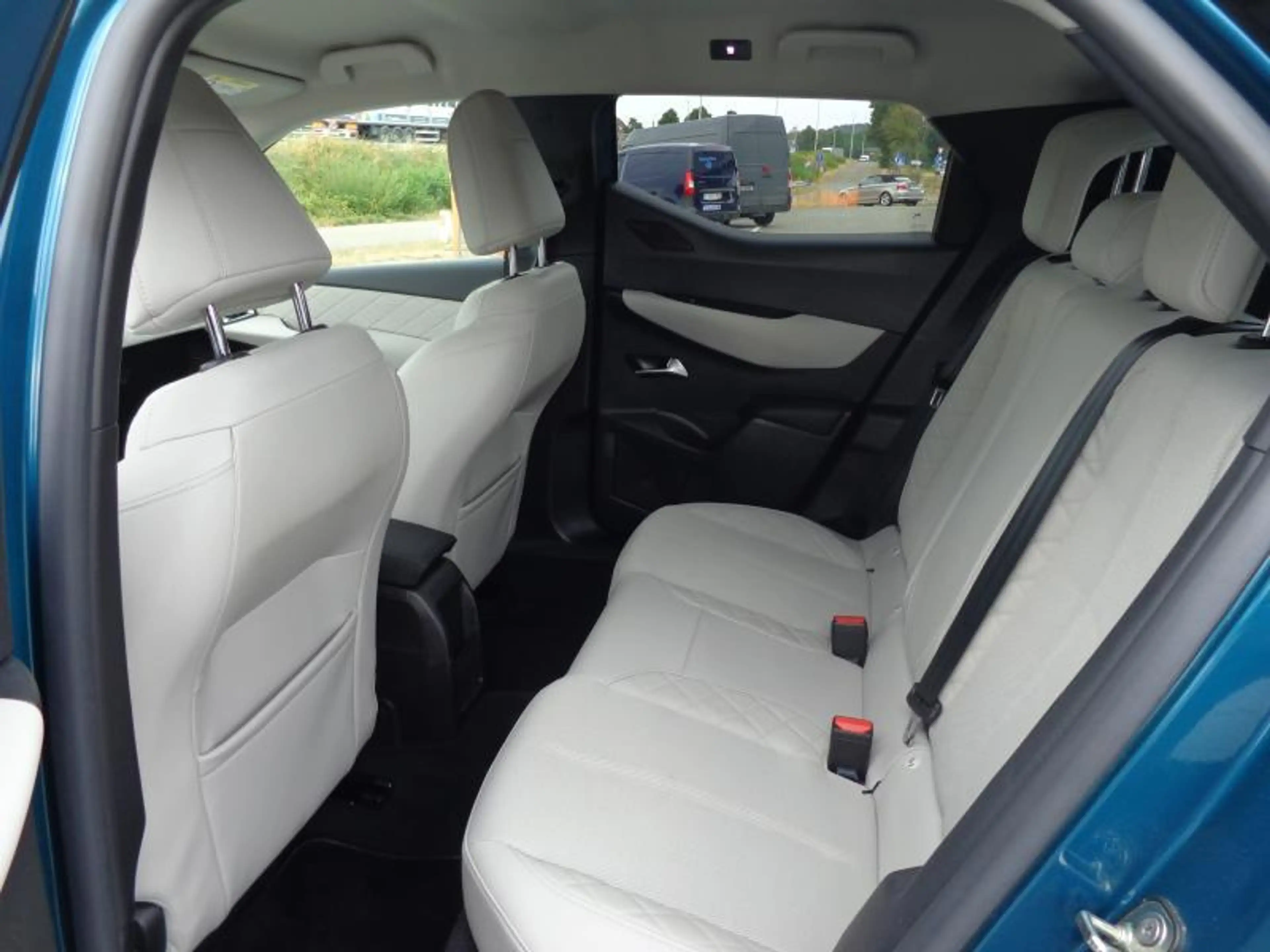DS Automobiles DS 3 Crossback E-Tense Grand Chic ! — photo 11