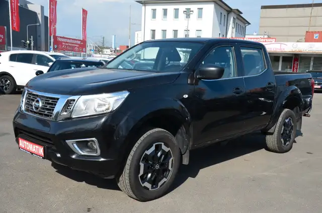 Nissan Navara NP300 Acenta Double Cab 4x4