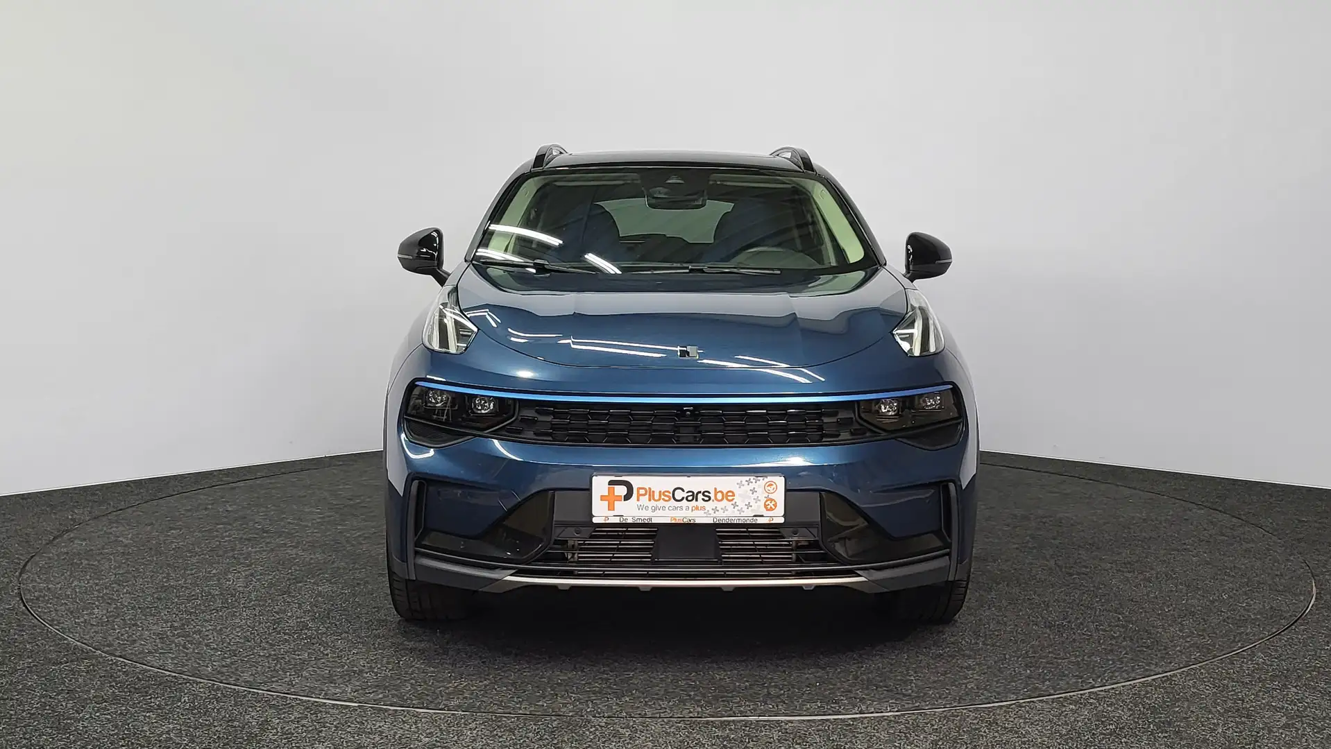 Lynk & Co 01 1.5 Turbo PHEV ~ Led ~ 360 ~ Pano ~ PDC ~MegaStock Синий - 2