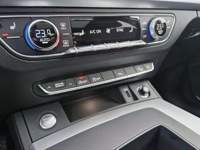 Audi Q5 40 TDI quattro * S-LINE * PANORAMADACH Ansicht 31