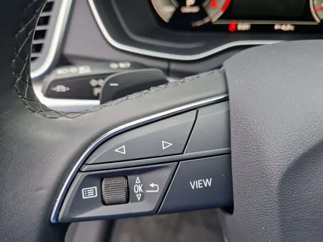 Audi Q5 40 TDI quattro * S-LINE * PANORAMADACH Ansicht 35