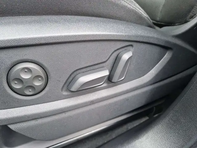 Audi Q5 40 TDI quattro * S-LINE * PANORAMADACH Ansicht 22