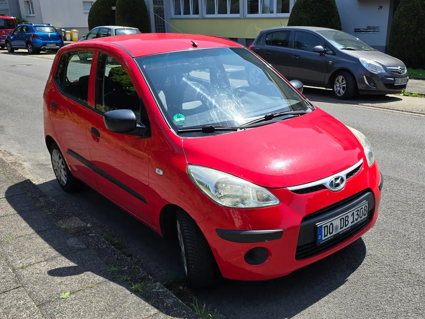Hyundai i10 i10 1.1 Rot - 2