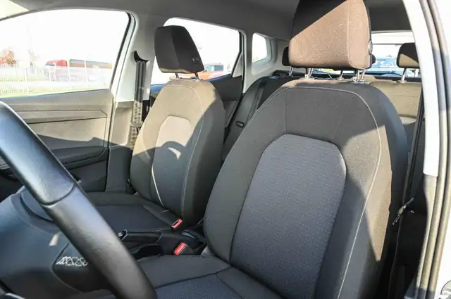 Seat Arona view 14