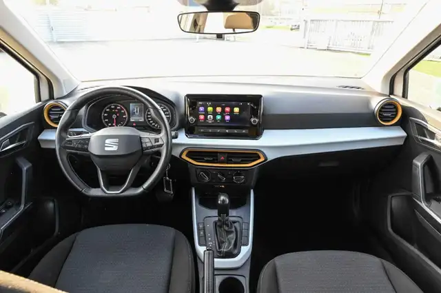 Seat Arona view 11