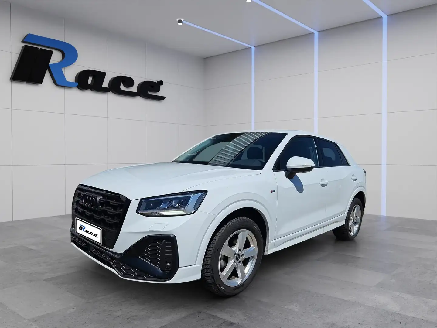 Audi Q2 Q2 35 1.5 tfsi S line edition s-tronic Bianco - 1
