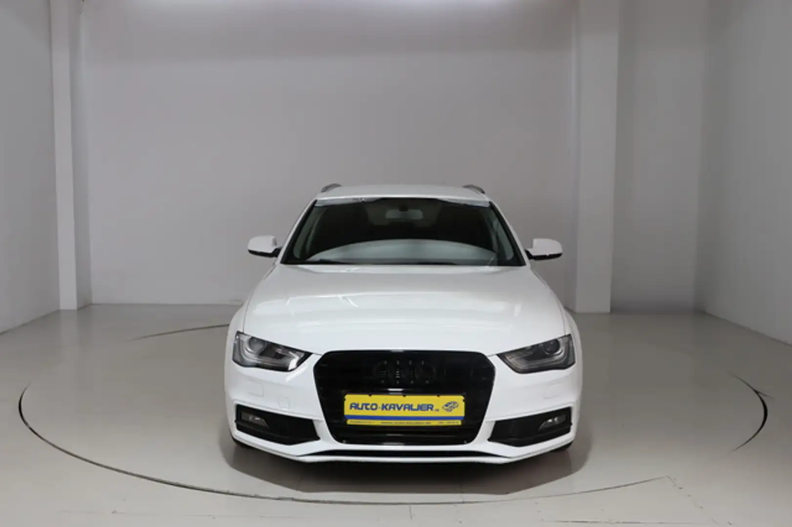 Audi A4 1.8 TFSI Attraction Avant S-line * Bi-Xenon * Blanco - 2