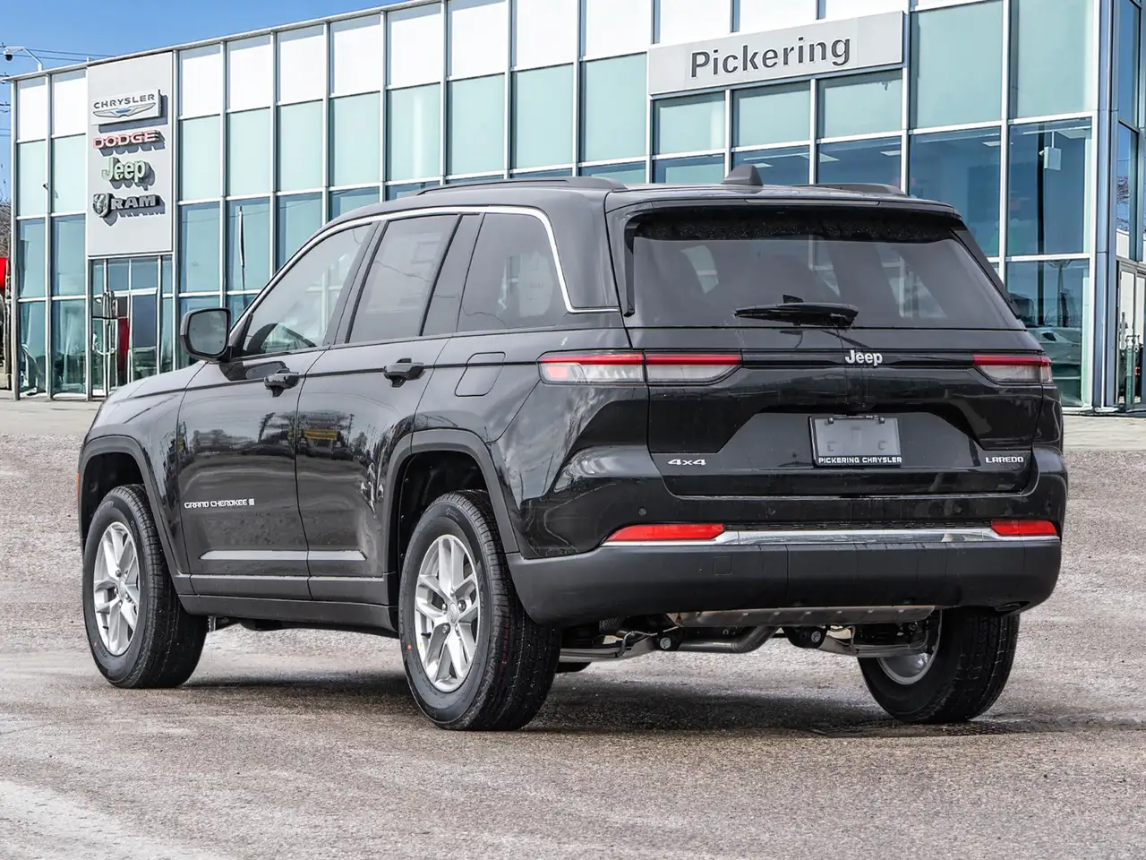 Jeep Grand Cherokee снимка Jeep Grand Cherokee
