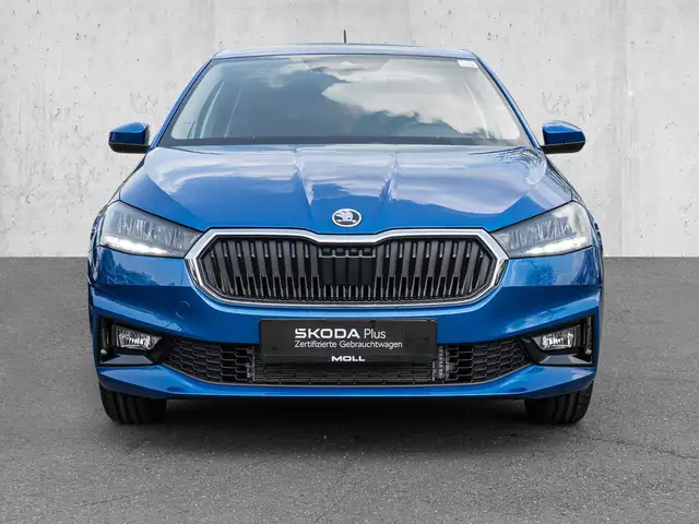 Skoda Fabia view 3