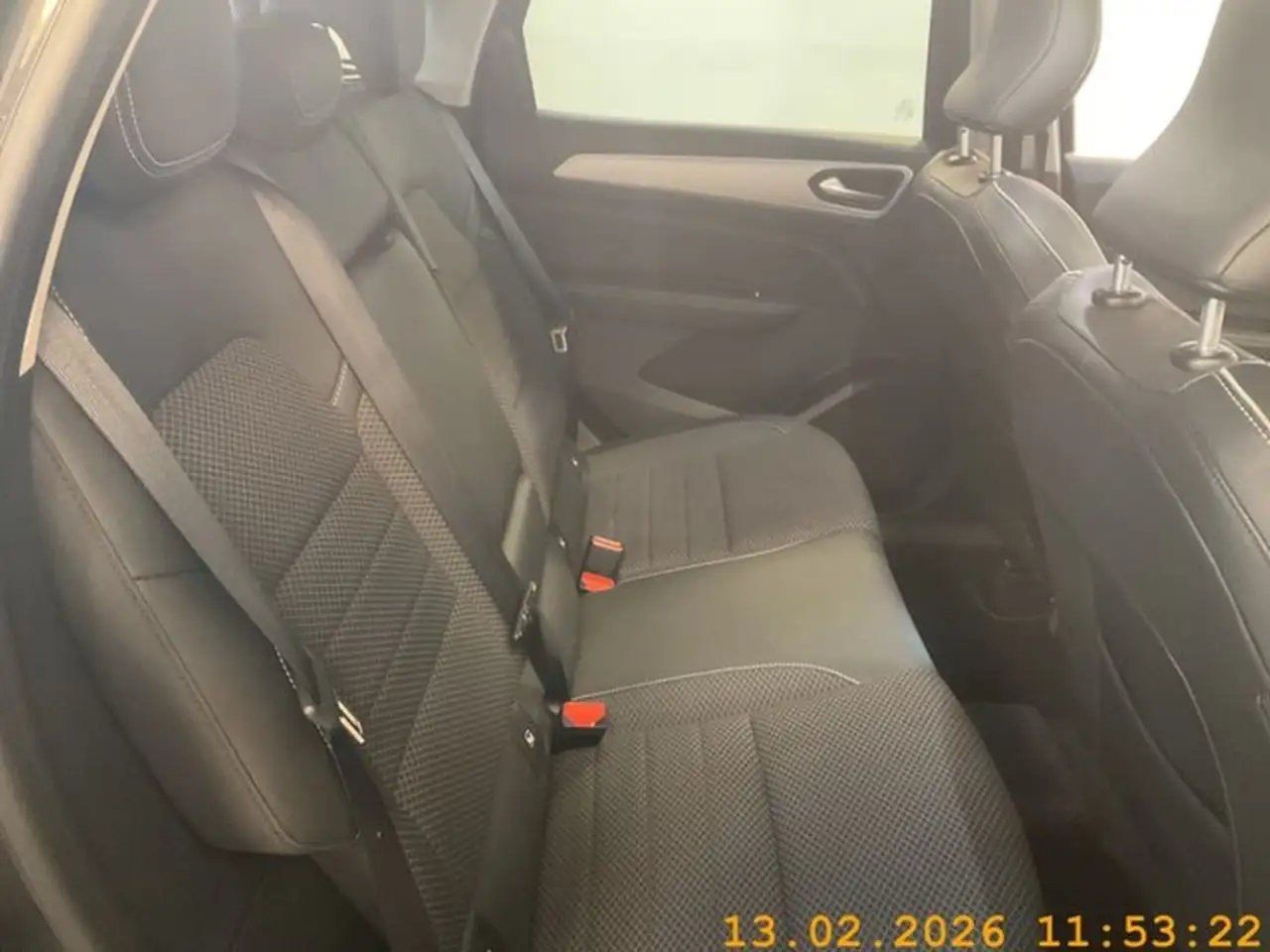 Renault Arkana Intens 1.6 E-Tech Hybrid AHK WR Navi LED 19