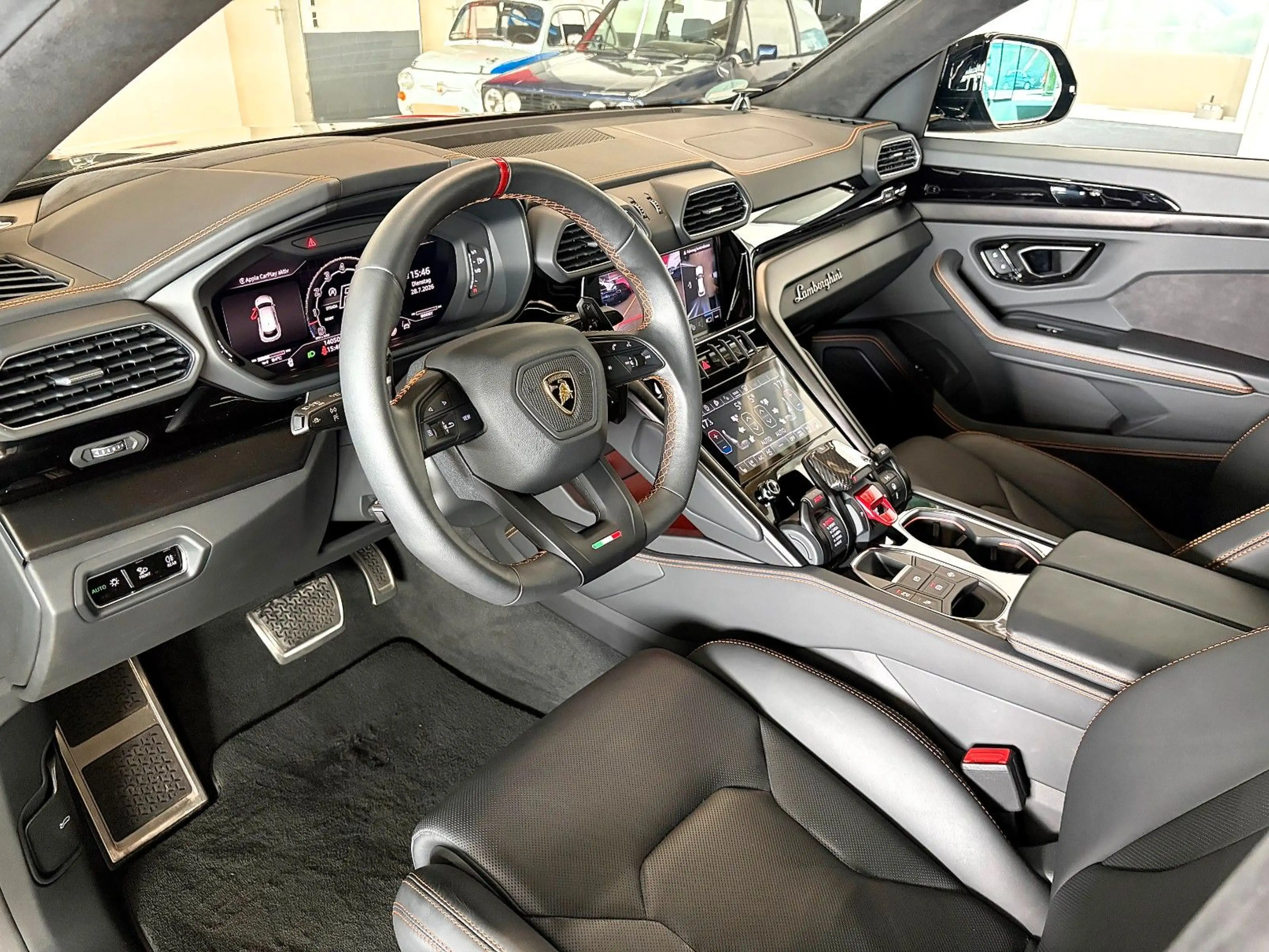 Lamborghini Urus URUS S 4.0 V8 *VOLL+BLACK-ORANGE+GARANTIE-11/26 — photo 14