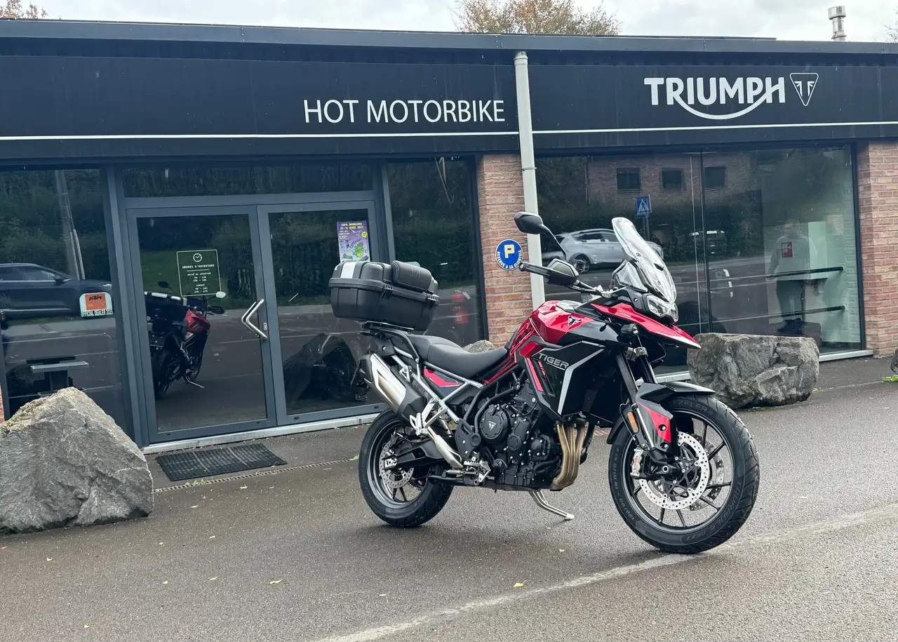 Triumph Tiger 900