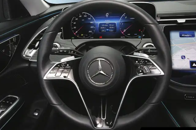 Mercedes-Benz E-Class view 13