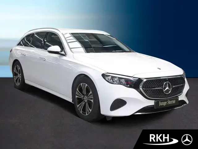 Mercedes-Benz E-Class view 2