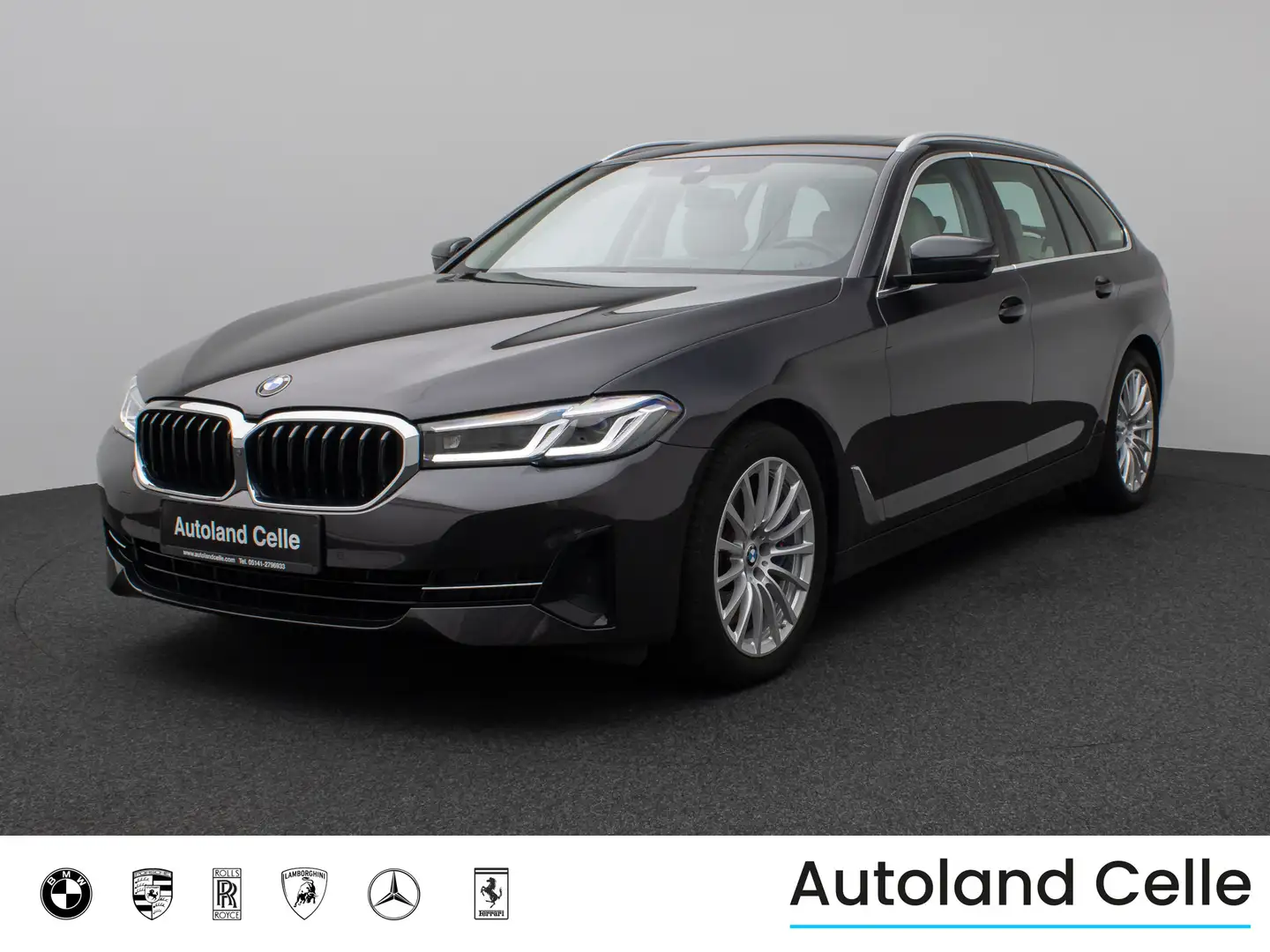 BMW 540 xD Panorama 360°DAB Fernlichtassist Sport Grau - 1