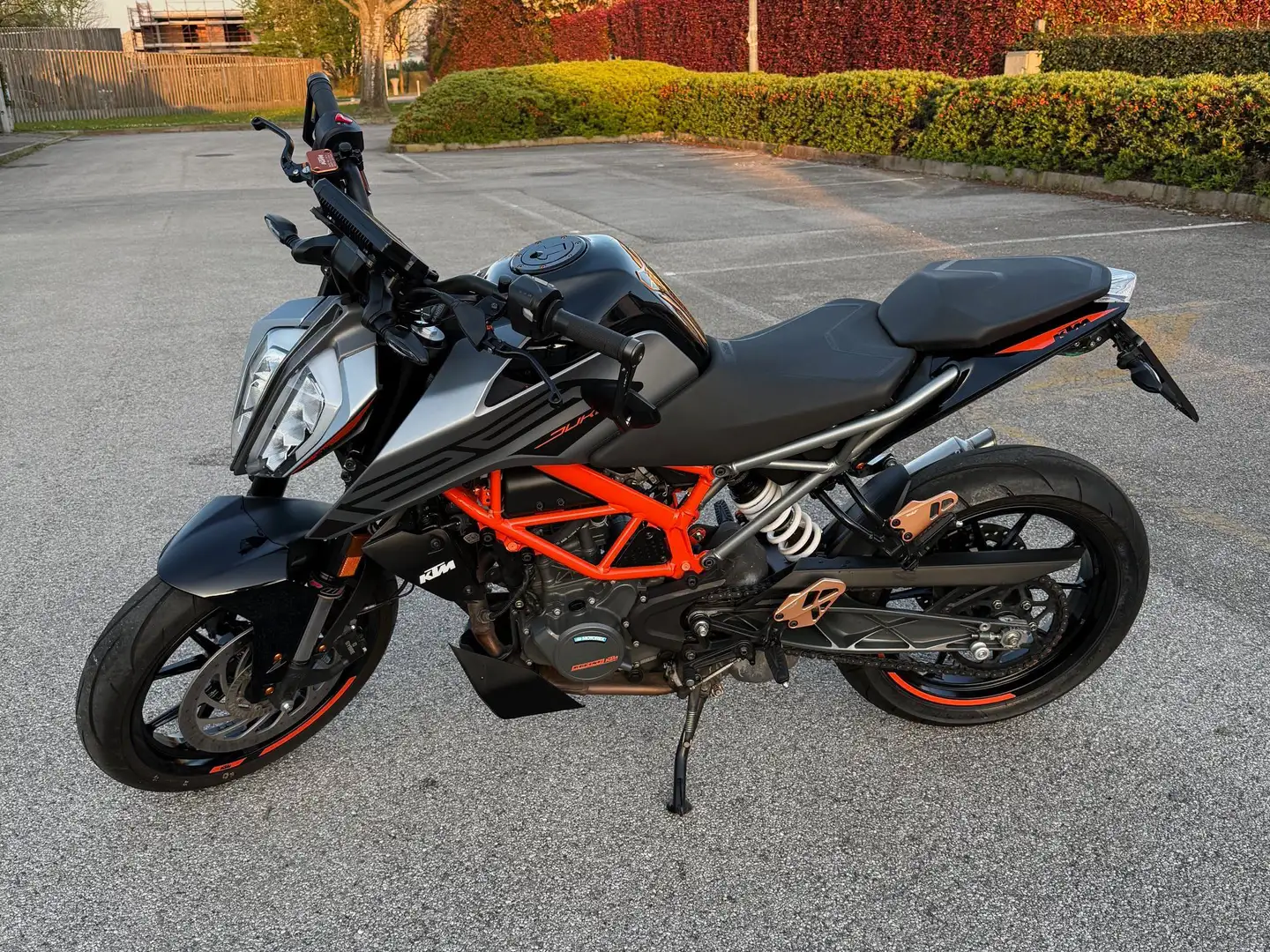 KTM 125 Duke abs Szürke - 1