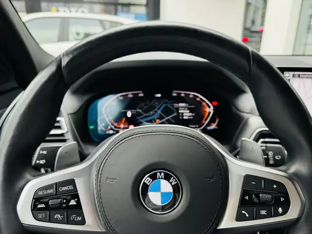 BMW X3 view 13