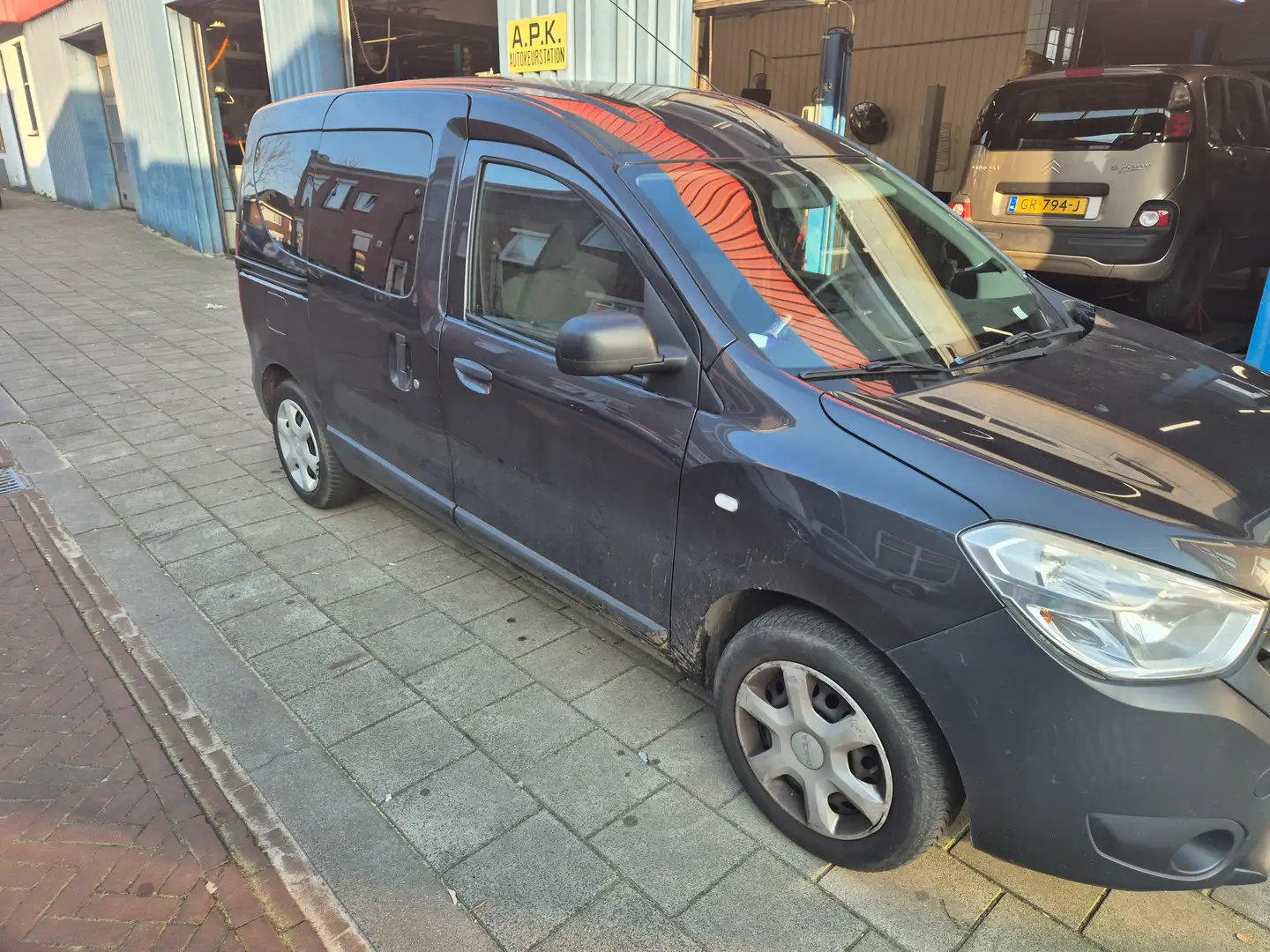 Dacia Dokker Dokker 1.2 TCe Lauréate Grijs - 2