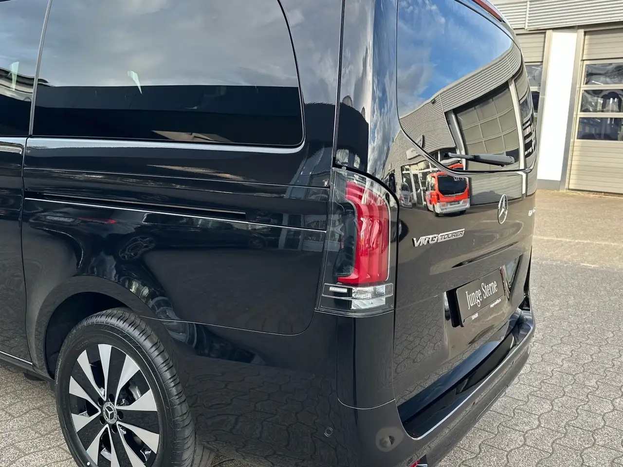 Mercedes-Benz Vito 116 CDI Tourer Select lang LED Kamera 9G 19