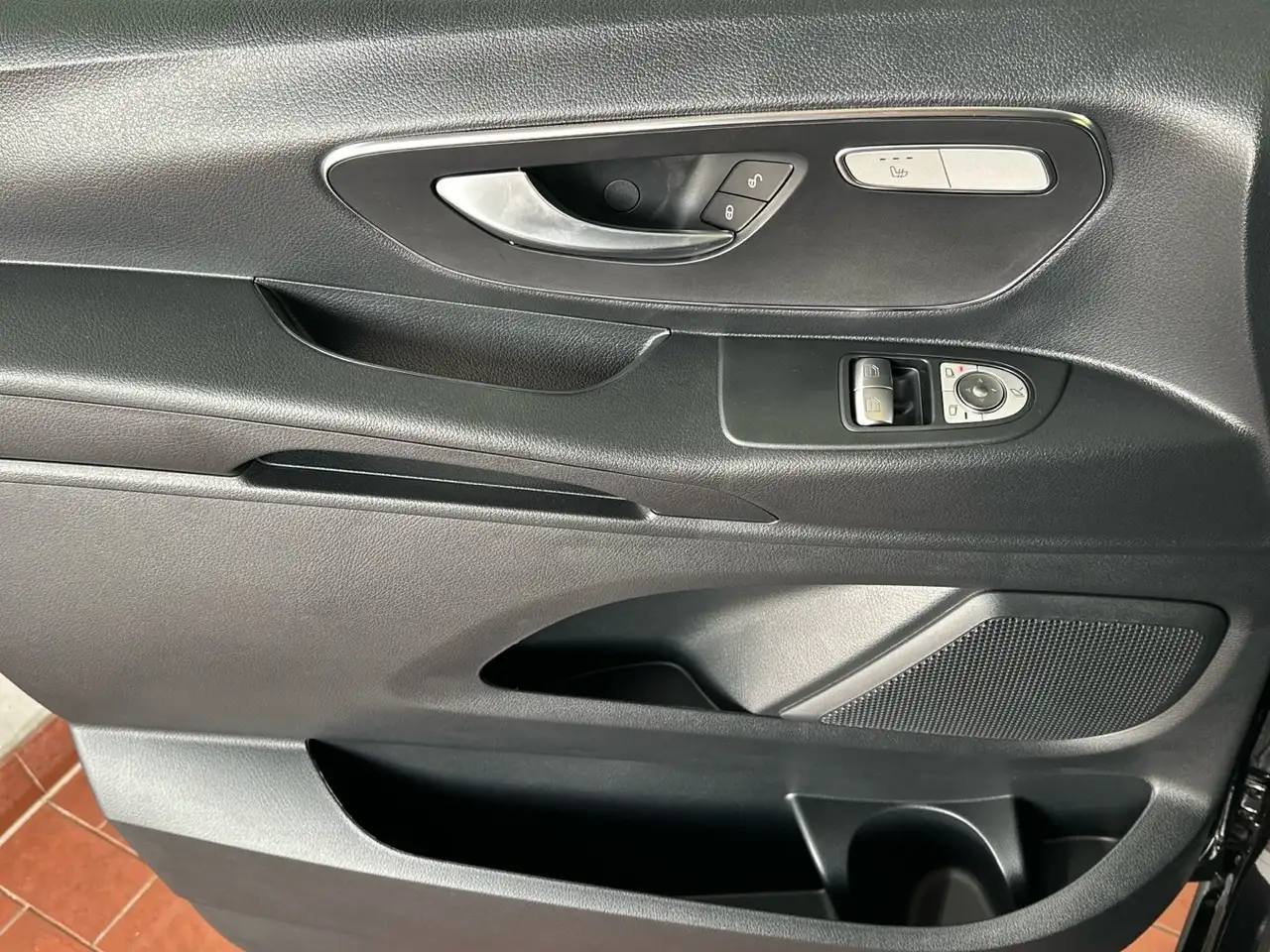 Mercedes-Benz Vito 116 CDI Tourer Select lang LED Kamera 9G 16