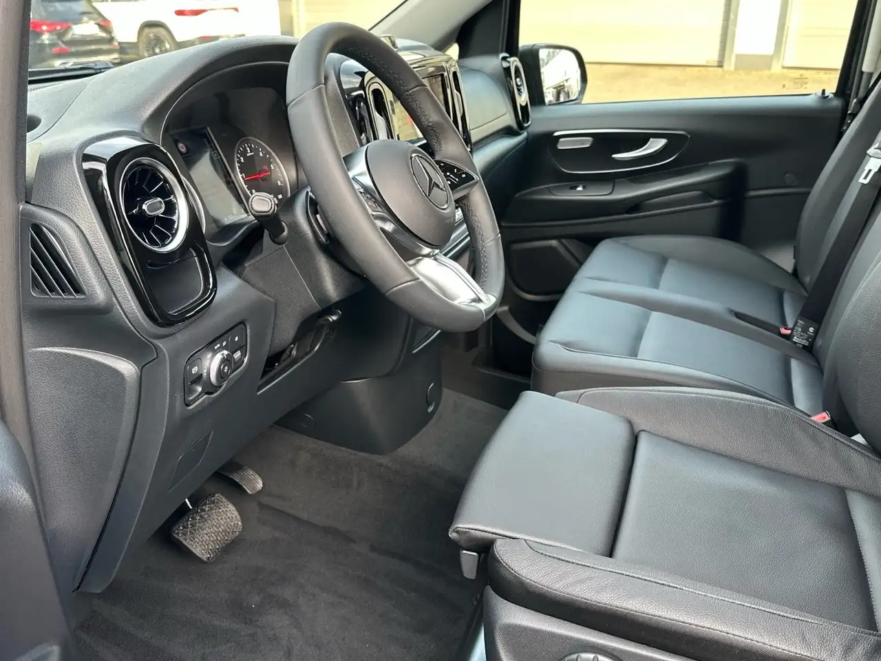 Mercedes-Benz Vito 116 CDI Tourer Select lang LED Kamera 9G 13