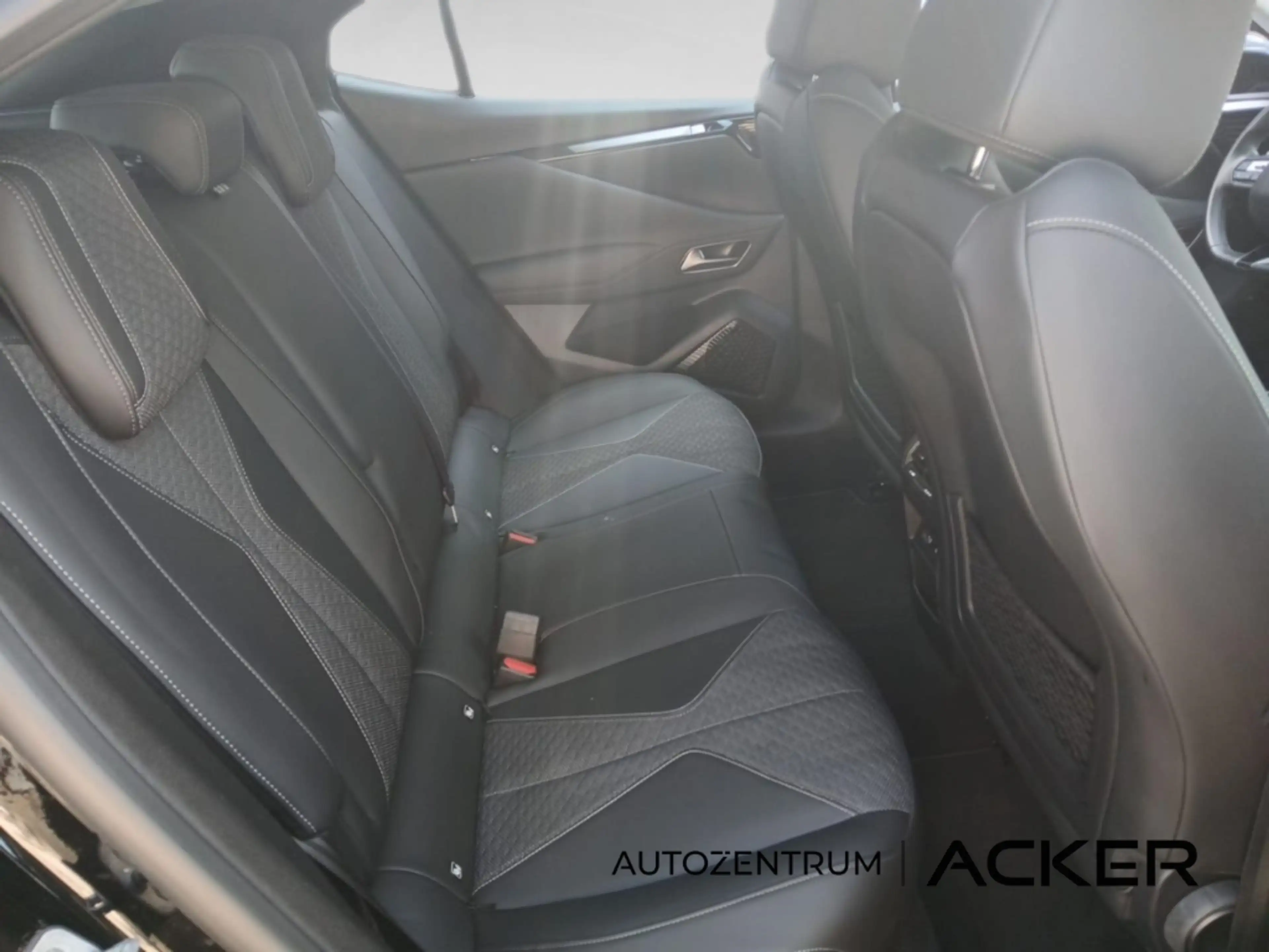 DS Automobiles DS 4 E-Tense Cross Trocadero PHEV 8AT. AHK/LED — photo 13