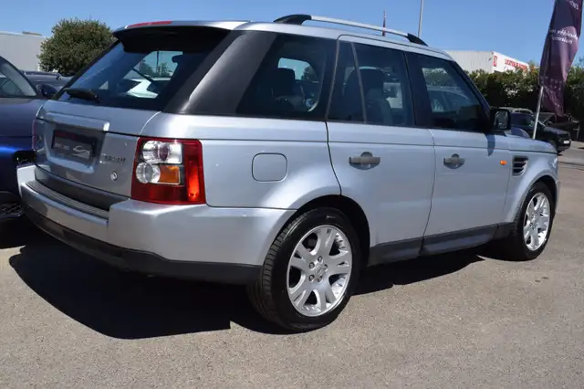 Land Rover Range Rover Sport view 8