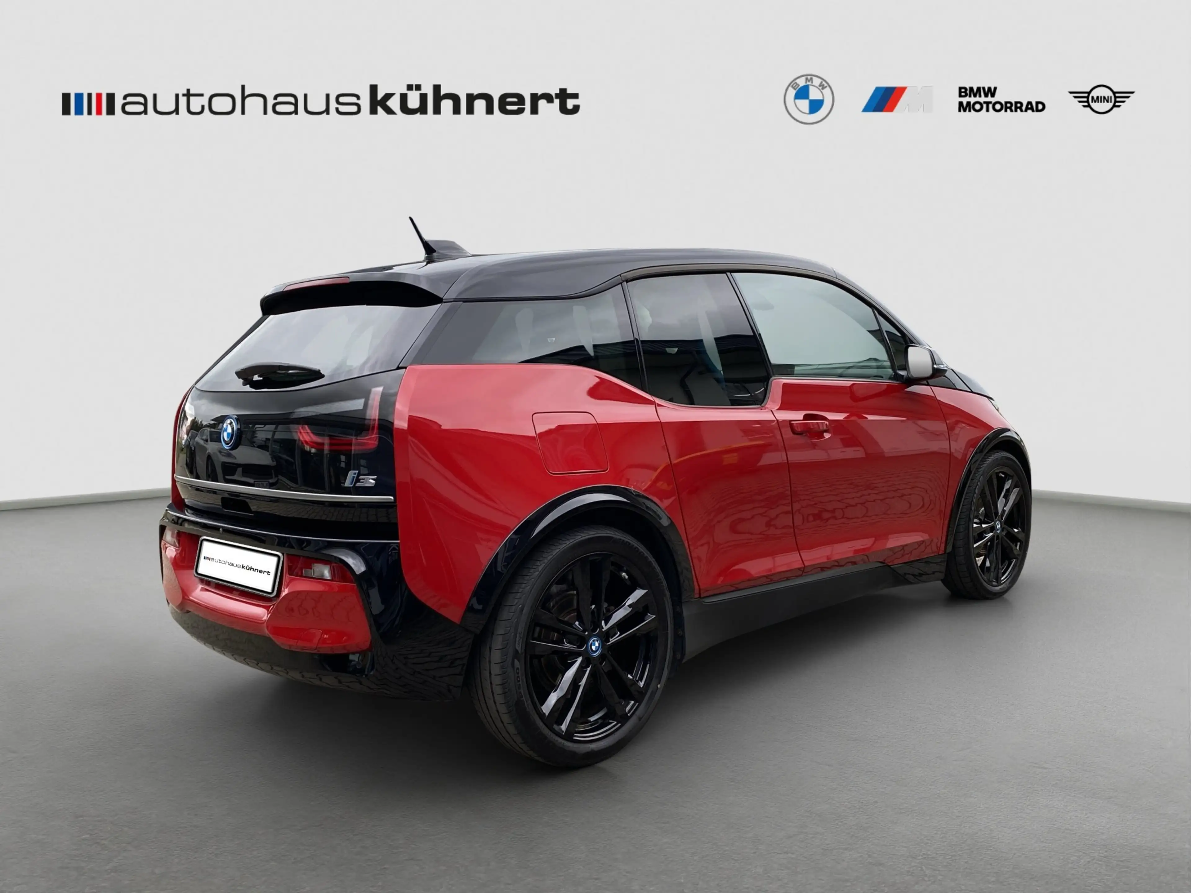 BMW i3 S 120 LED ACC StauAss SpurAss NaviProf RFK DAB — photo 7