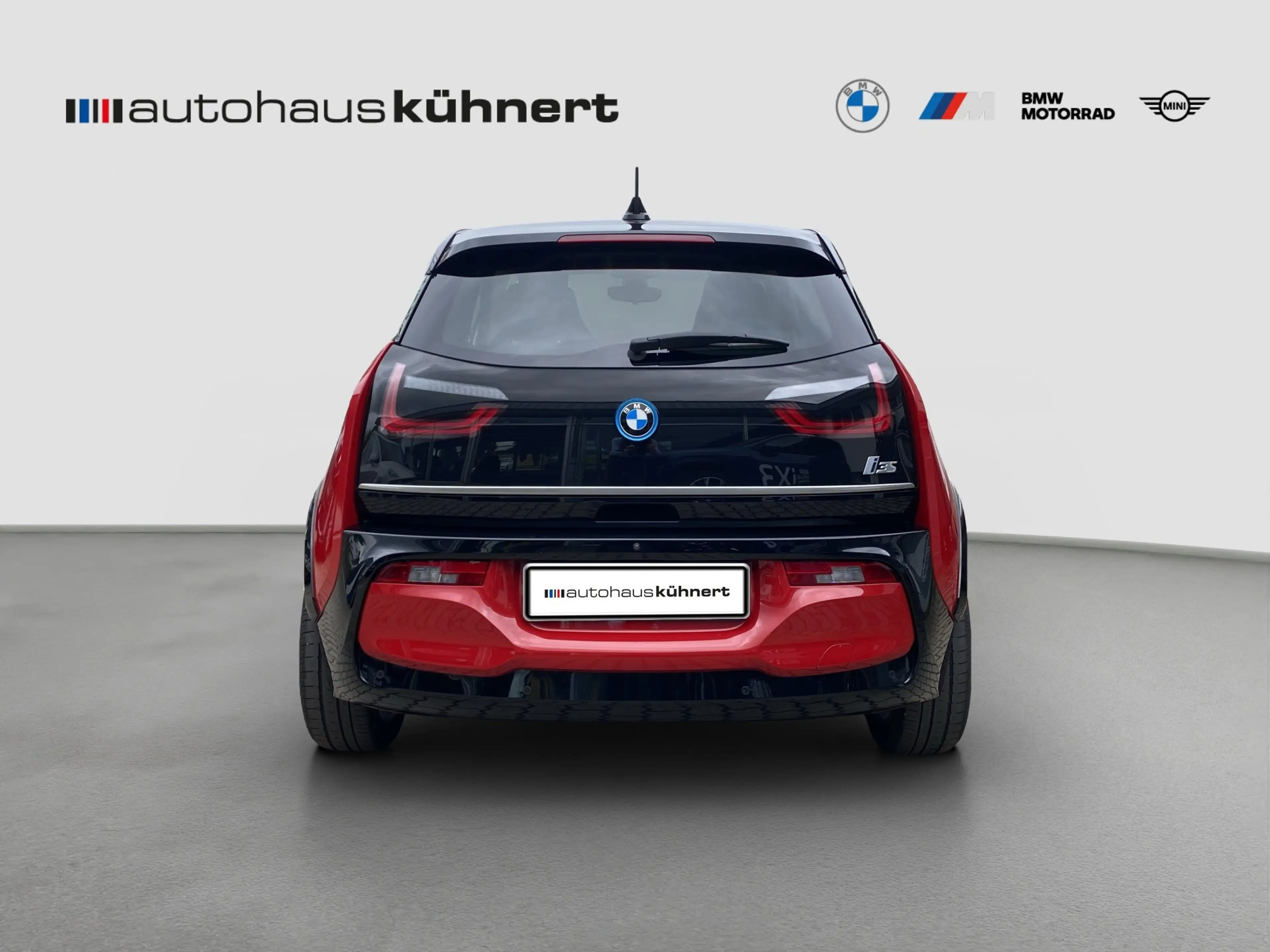 BMW i3 S 120 LED ACC StauAss SpurAss NaviProf RFK DAB — photo 6