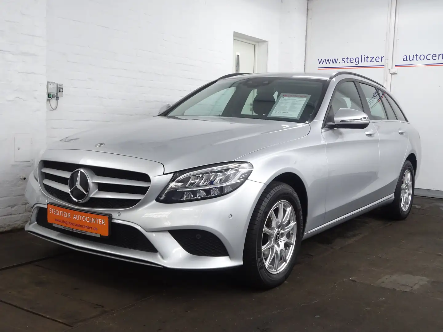 Mercedes-Benz C 200 d T 9G ACC/AHK/LED/Navi/PDC/TW/Spurhalte/SHZ/Klima Silber - 1