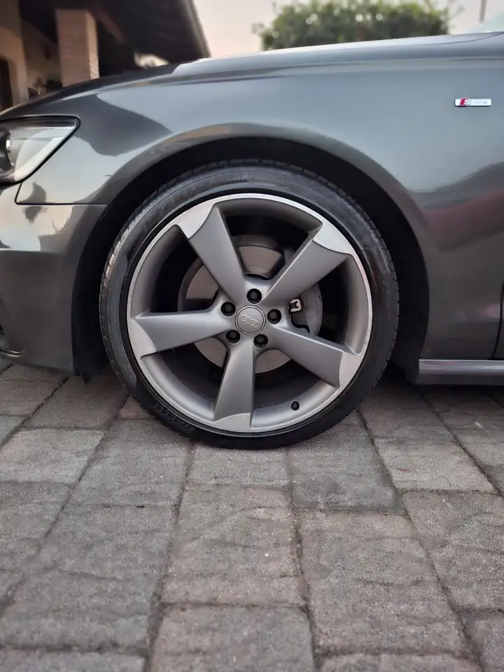 Audi A6 Avant 2.5 tdi Style auto, foto 1