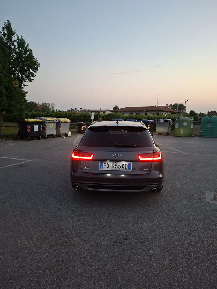 Audi A6 Avant 2.5 tdi Style auto, foto 7