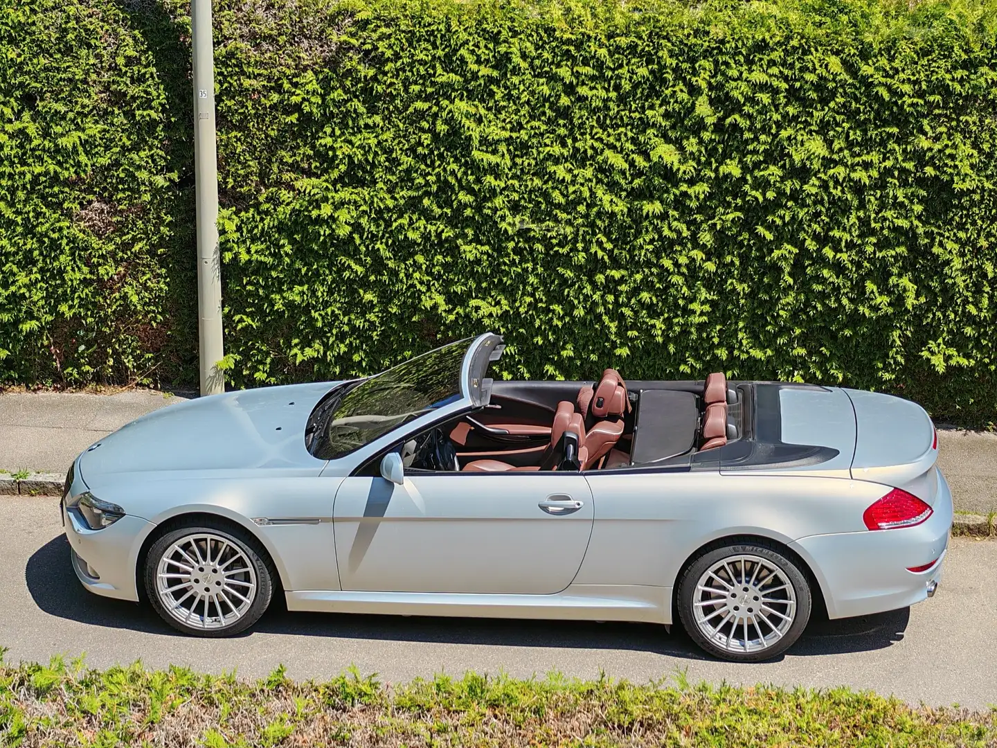 BMW 650 Ci Aut., Virtuoso, Scheckheft, Individual Audio Silber - 1
