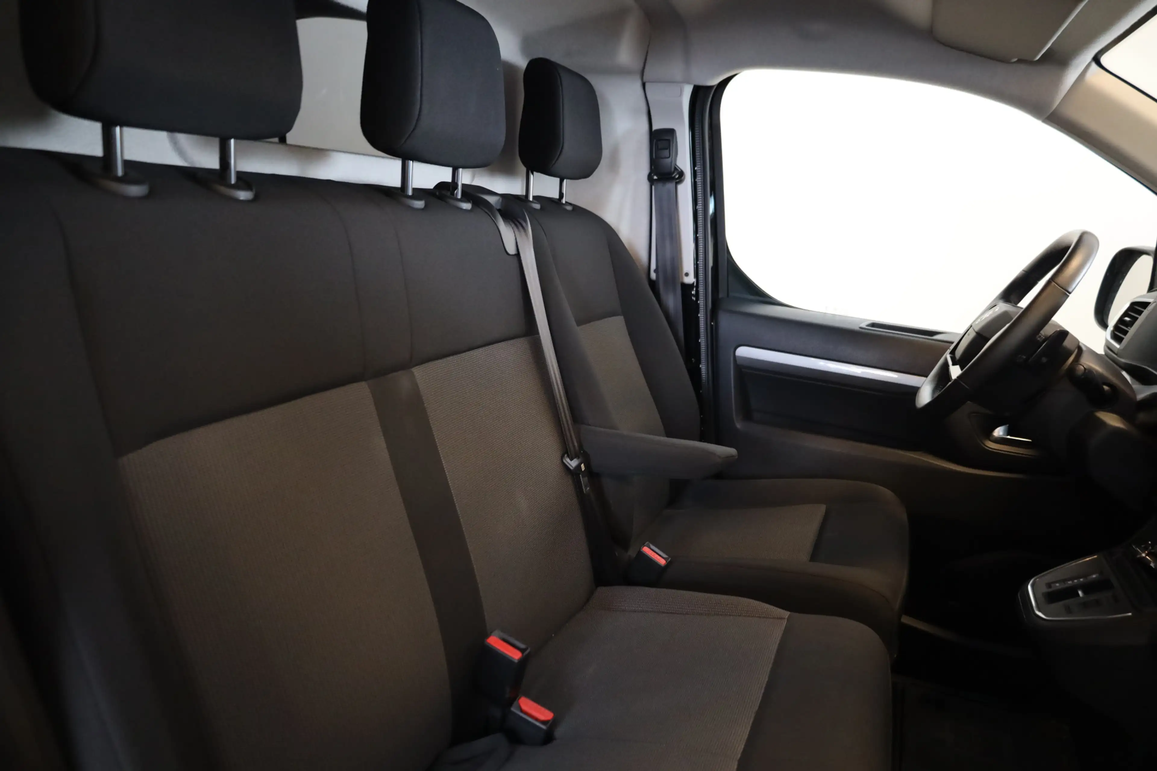 Citroen Jumpy M L2 2.0 BlueHDi Automaat-8 irmscher trim | 19" | — photo 3
