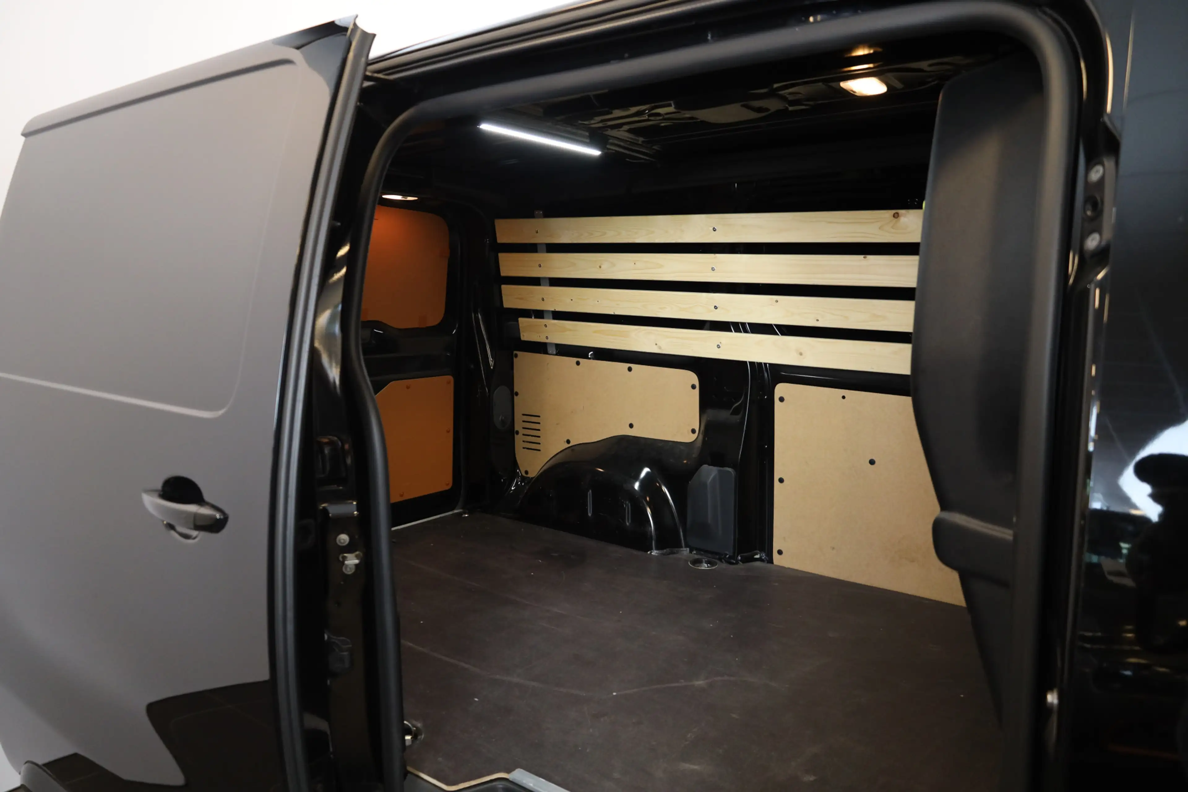 Citroen Jumpy M L2 2.0 BlueHDi Automaat-8 irmscher trim | 19" | — photo 29