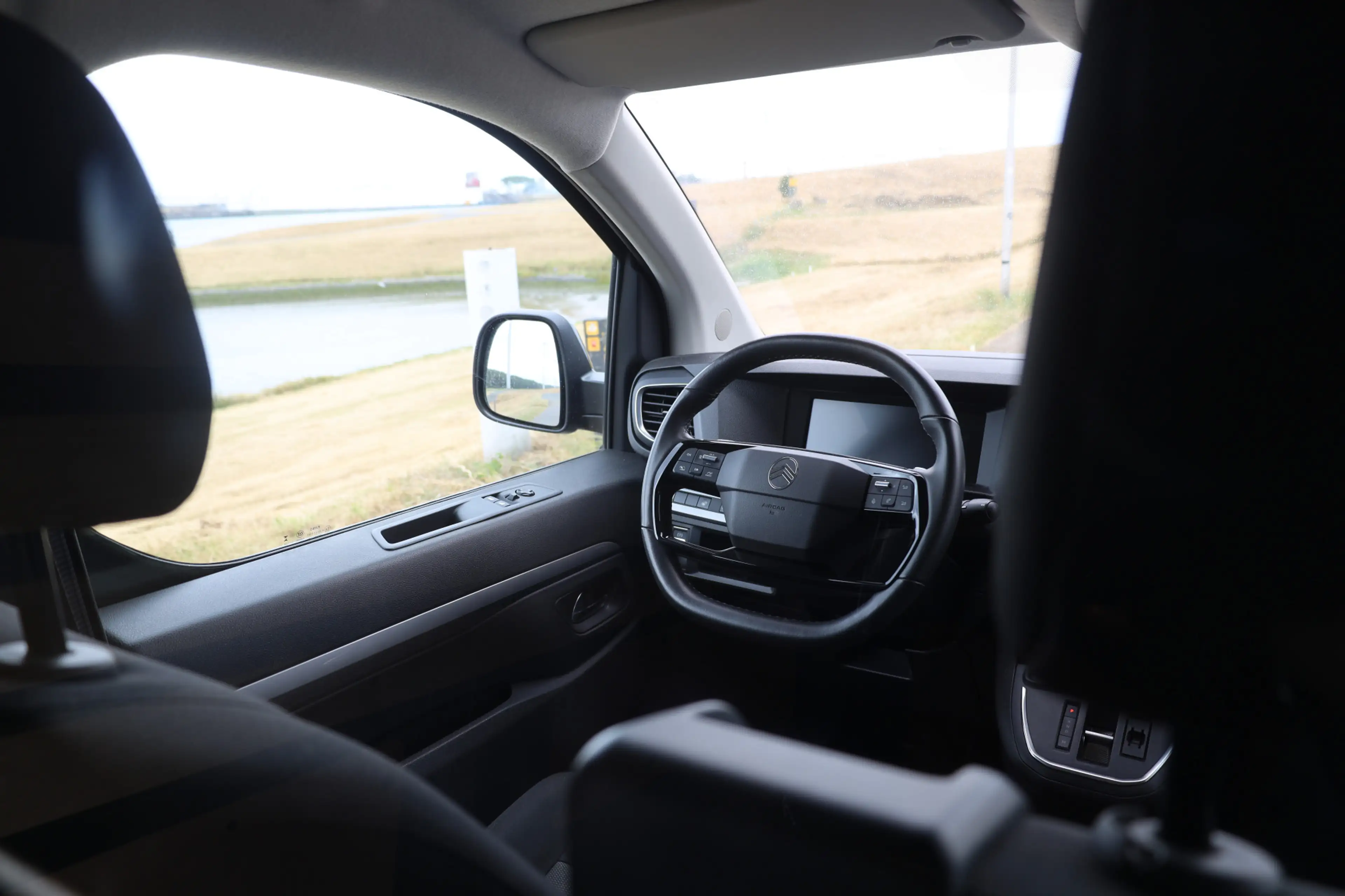 Citroen Jumpy M L2 2.0 BlueHDi Automaat-8 irmscher trim | 19" | — photo 13